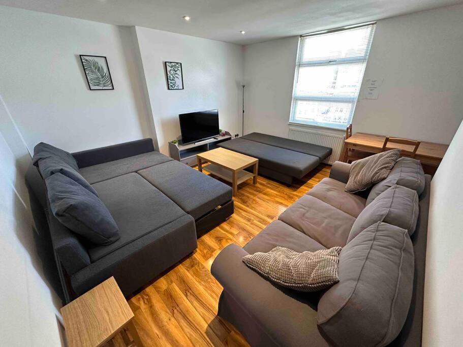 Comfortable 1 Bedroom And Double Sofa Bed Flat Londres Extérieur photo